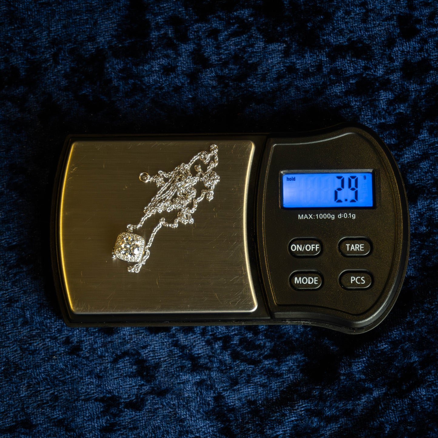 S925 "Noche Bonita" VVS Moissanite Necklace