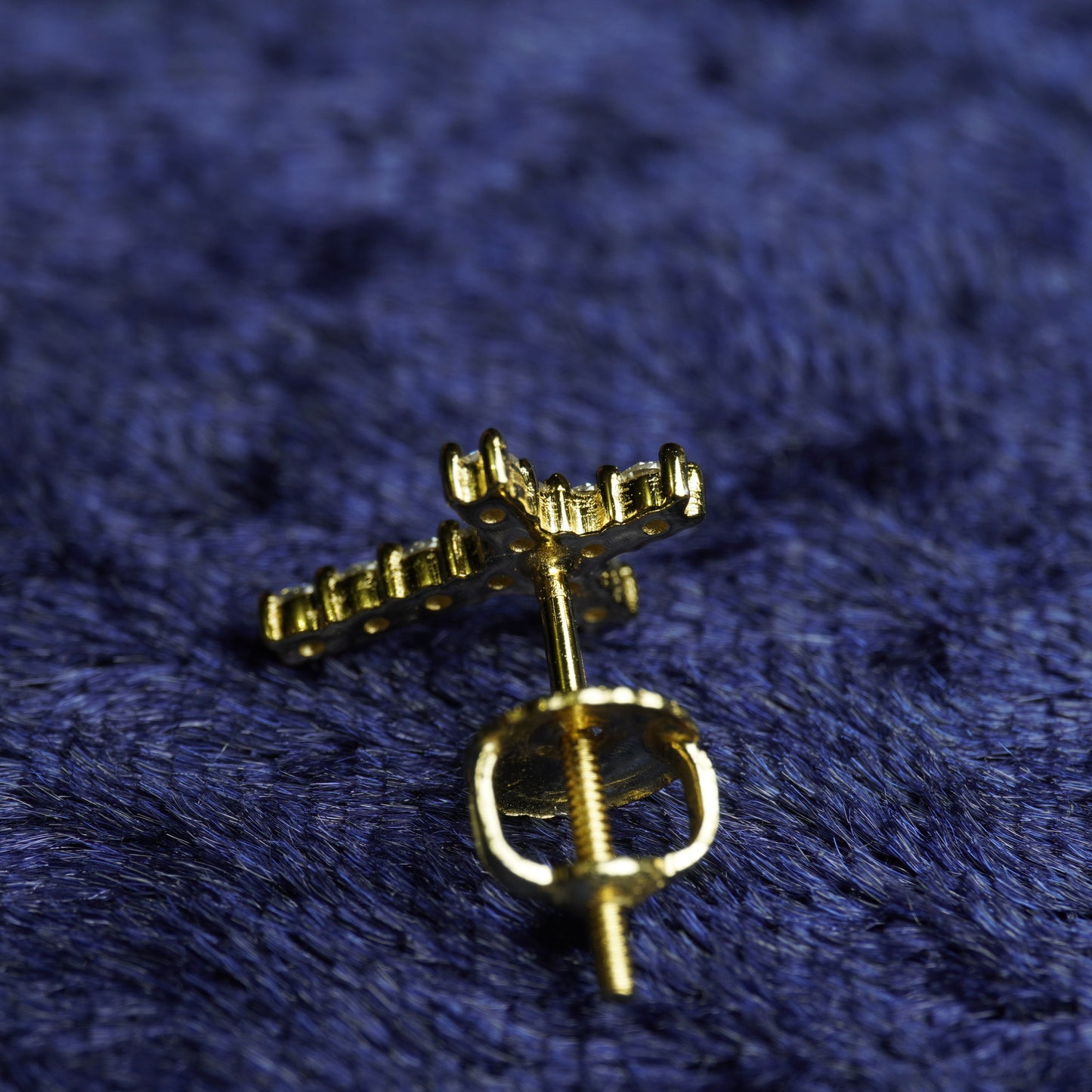 "Corazón de Fe" Cross Earrings