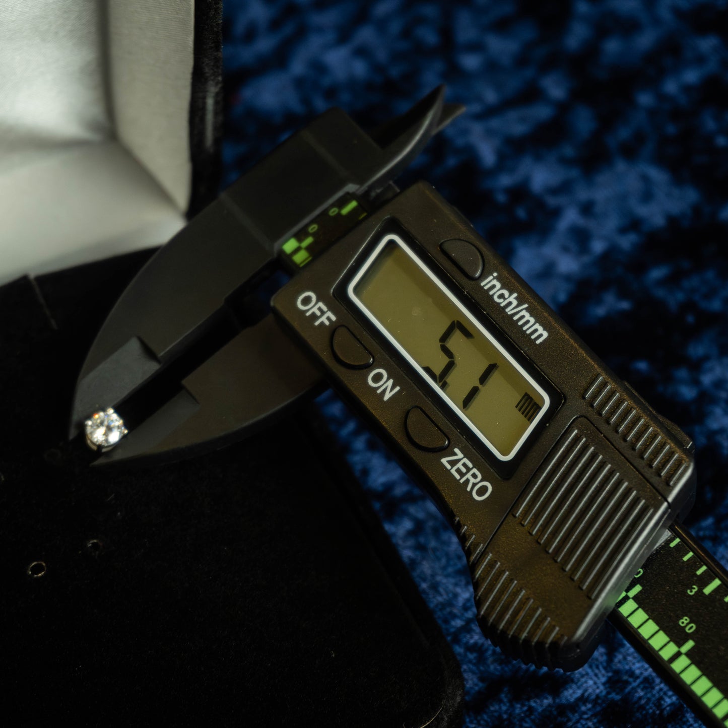 S925 "5MM" VVS Moissanite Studs