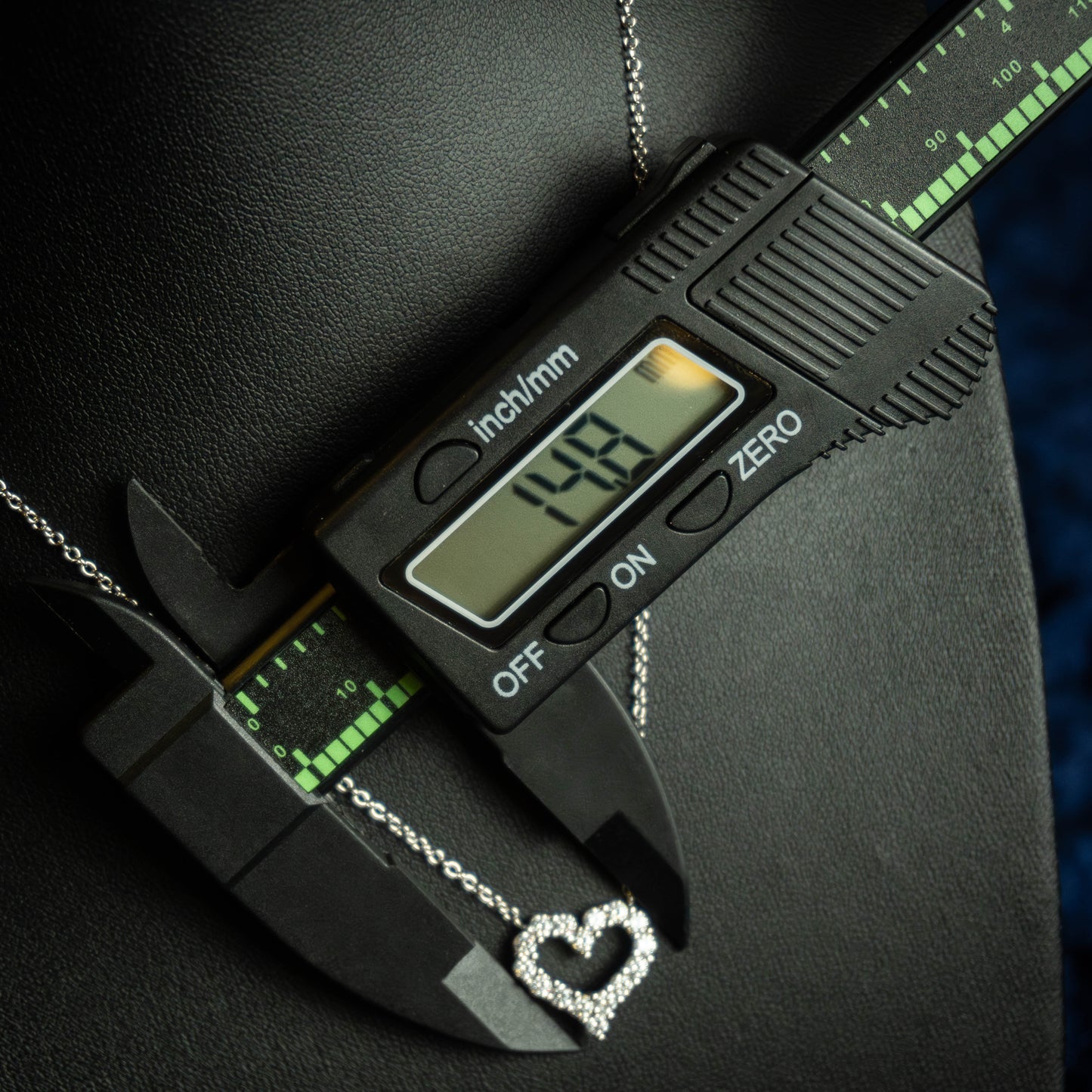 S925 "Corazón de Hielo" VVS Moissanite Necklace