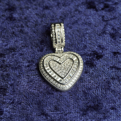 "Tu corazón es mío" Pendant + 3mm Rope Chain
