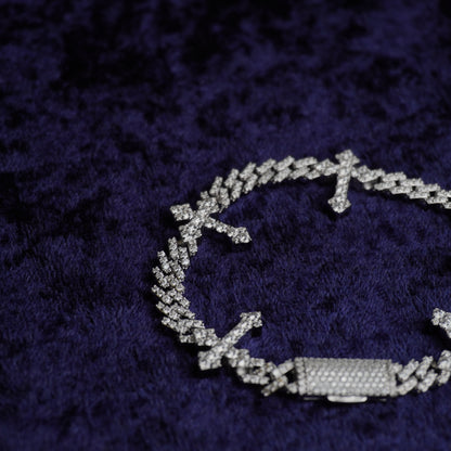 7.5 Inch Cross Cuban MOISSANITE