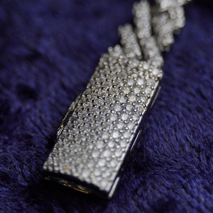 7.5 Inch Cross Cuban MOISSANITE