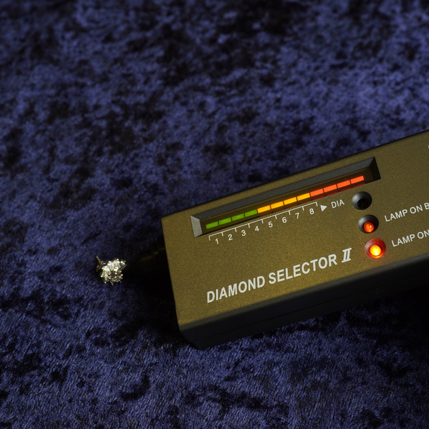 S925 "Bloom" VVS Moissanite Studs